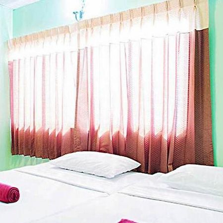 بانكوك Four Sons Inn المظهر الخارجي الصورة